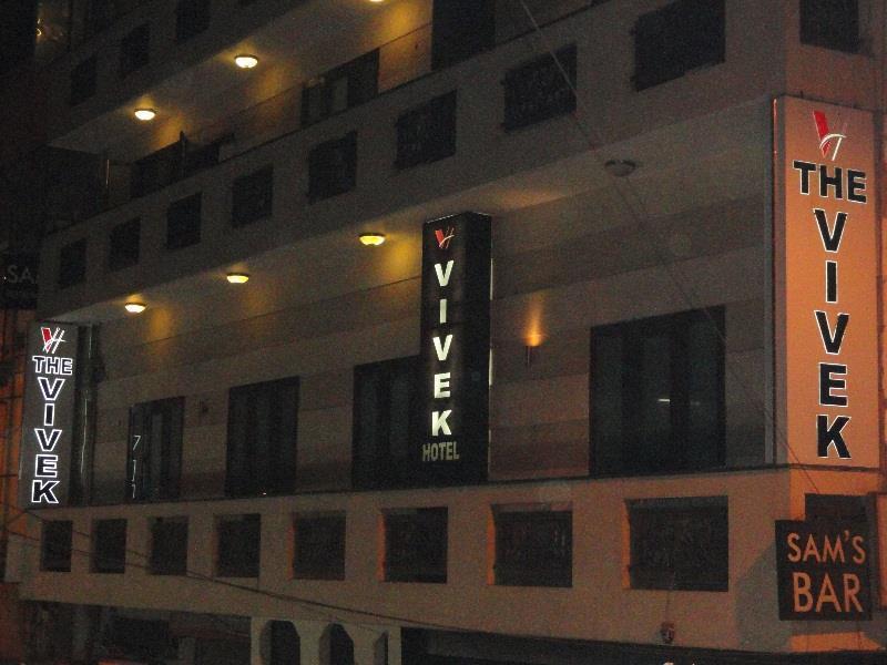 Vivek Hotel Nueva Delhi Exterior foto